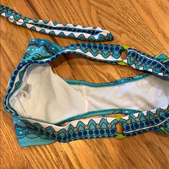Never worn Zaful print halter bikini set (S) - Picture 4 of 7
